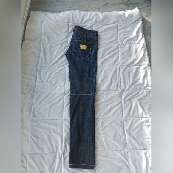 Stylish low west jeans by ELISABETTA FRANCHI. - Picture 7 of 9